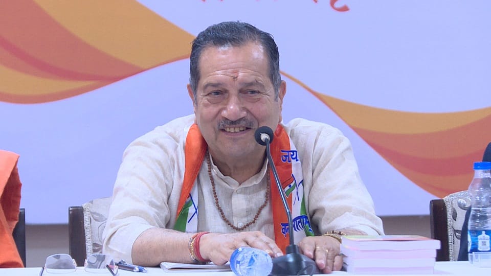 RSS leader Indresh Kumar said Will have to work in mission mode by becoming a cyber warrior