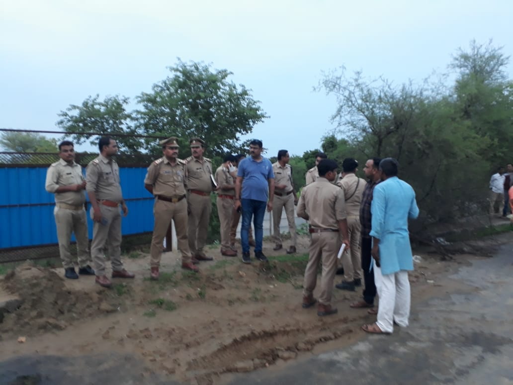 the wife had killed the husband together with the lover in Auraiya,, both the accused arrested