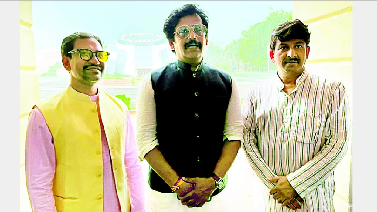 Bhojpuri Stars Who Turned Politician From Ravi Kishan to Manoj Tiwari Know Their Political Party