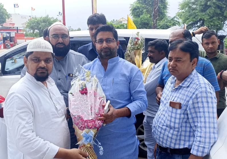 Yogi government emphasizing on modern education with Dini