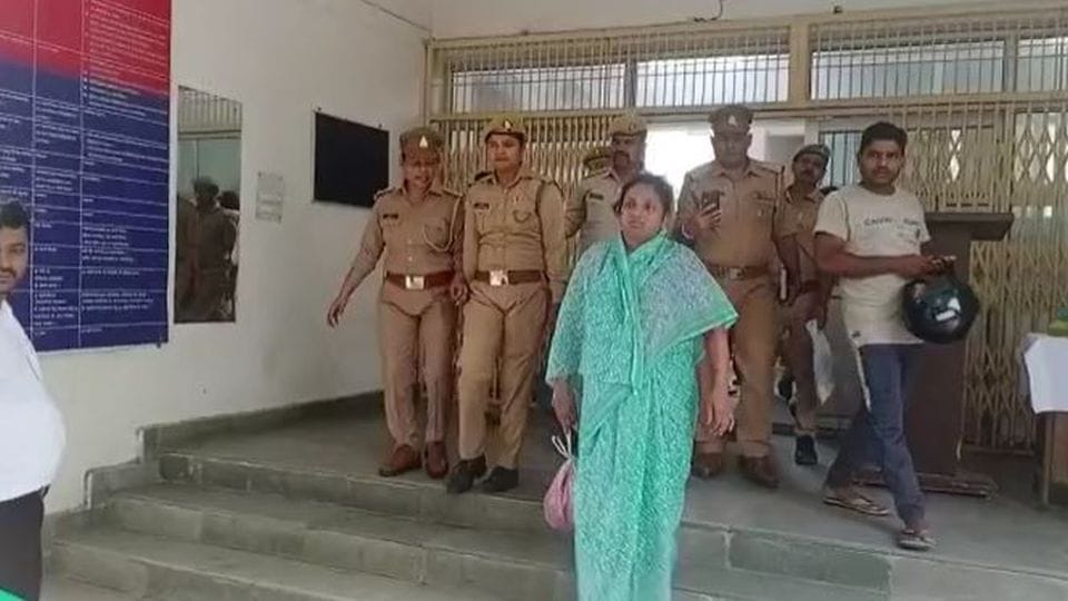 Woman attempted self-immolation outside SSP office in Mathura