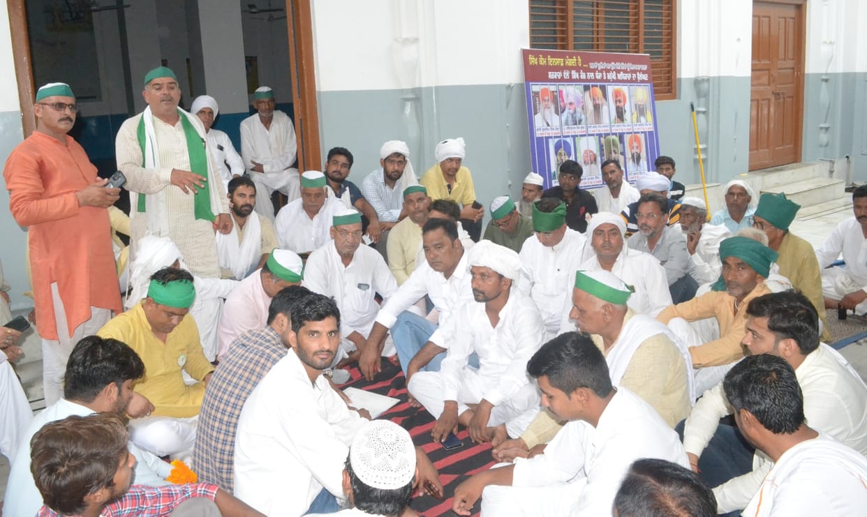 Due to the rain, there was a sit-in in the gurudwara