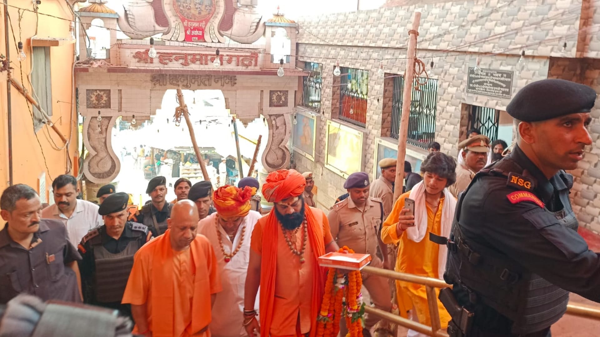 Chief minister Yogi Adityanath in ayodhya visit pics.