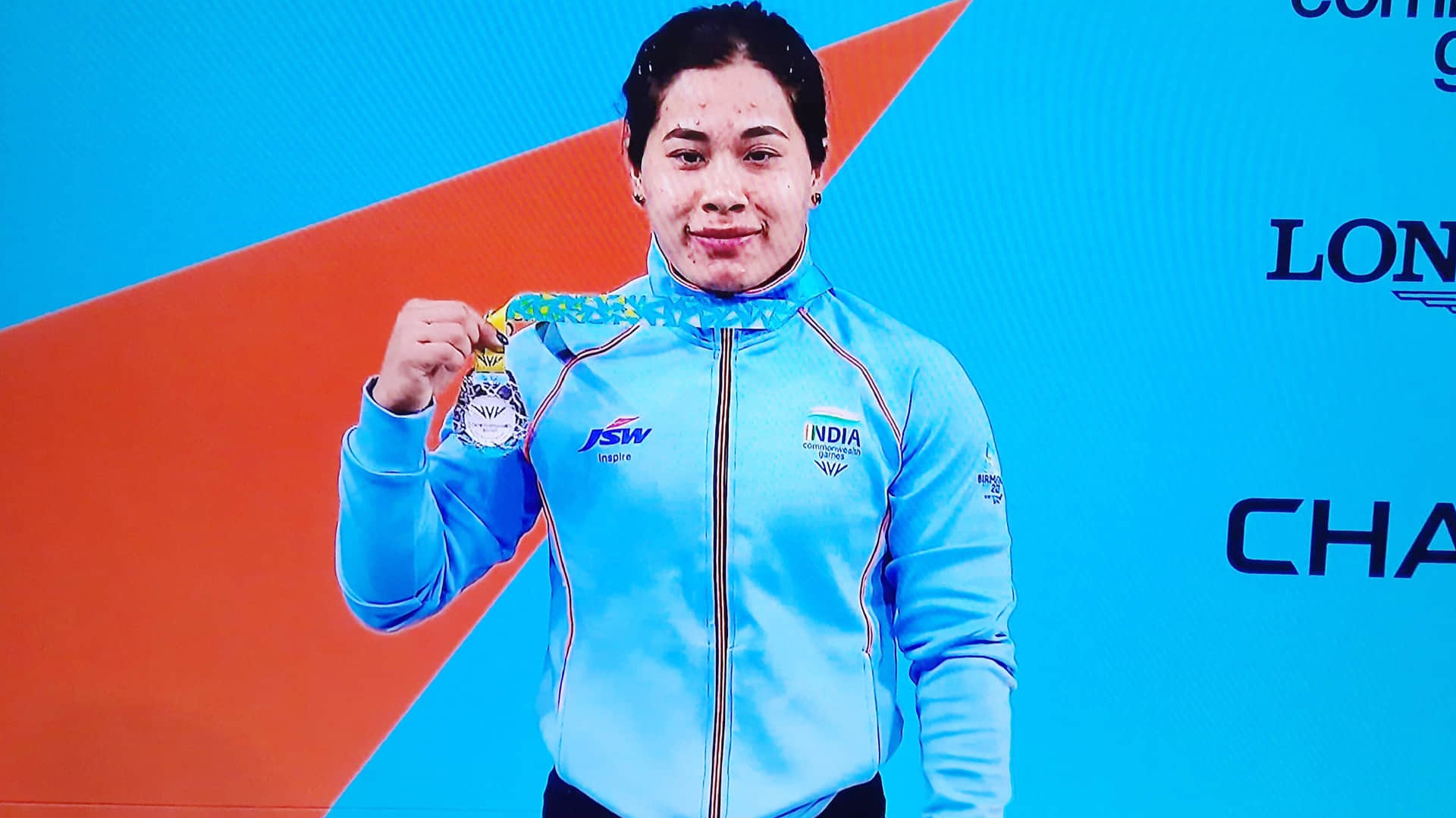 Bindyarani Devi won fourth medal for India; Bindyarani got silver in 55 kg category in weightlifting