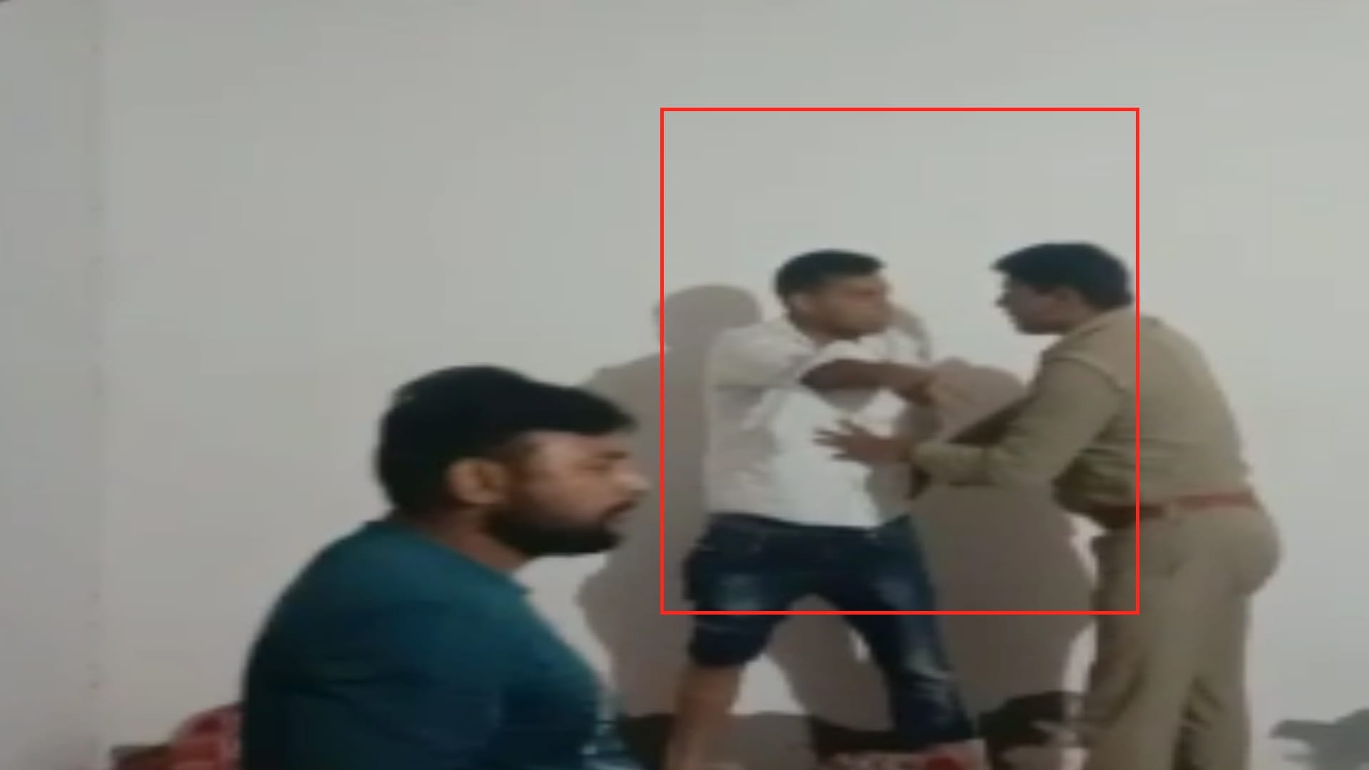 Clash Between police Constables in in police post kankarkhera Meerut, SSP takes Action