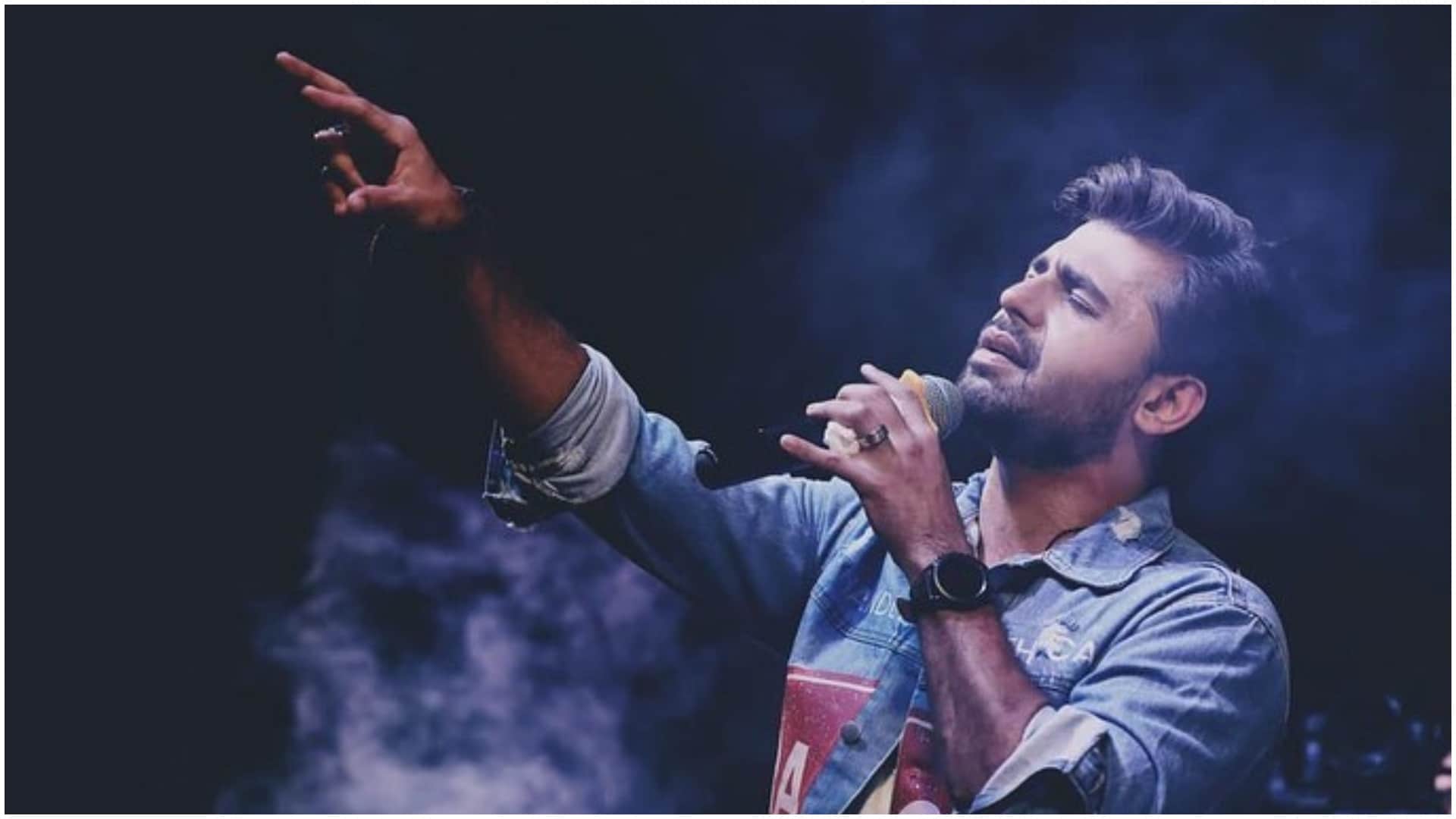 Who is Pakistani Actor Farhan Saeed seen in Mere Hamsafar Know Why he Became Famous in India Like Fawad Khan