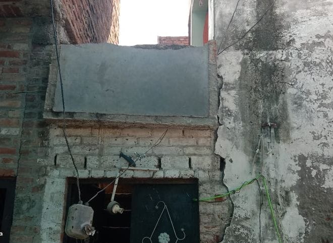 Hardoi, The balcony of the house collapsed, nine women injured
