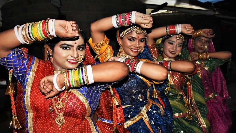 hariyali teej celebrates women dancing on beat of drums in delhi