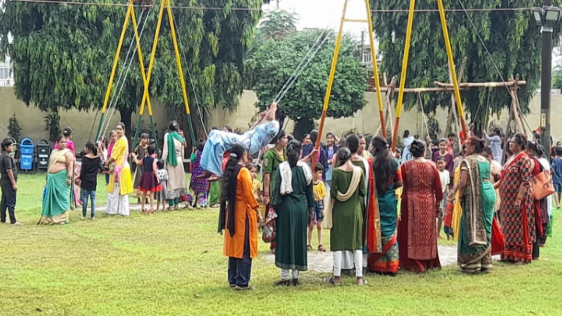 Hariyali Teej: Festive atmosphere among women everywhere during Teejotsav