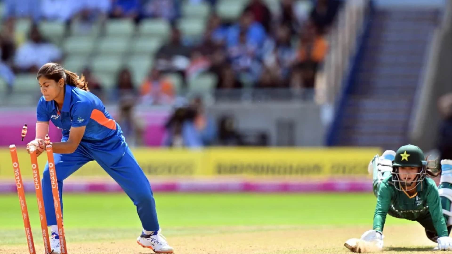 IND-W vs PAK-W T20 India beats Pakistan by 8 wickets Smriti Mandhana hits half century commonwealth games 2022