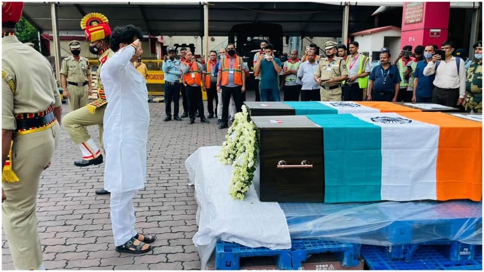 Jawans Martyr In Cango Dead Body Will Bring Barmer And Sikar On Sunday Night