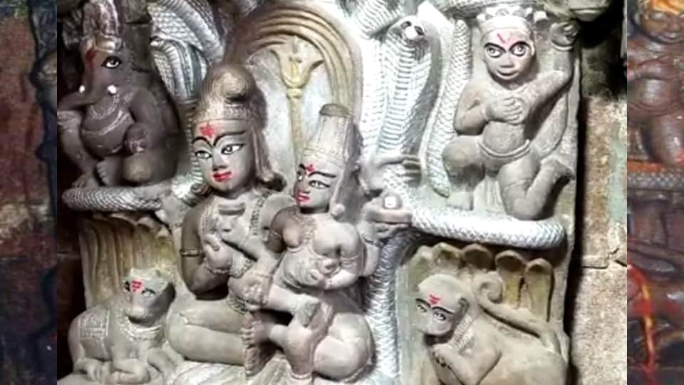 Naag Panchami 2022: What is the story of the Nag temple, which opens for one day in a year