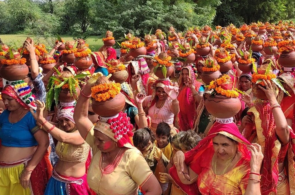 Kalash Yatra taken out before idol installation