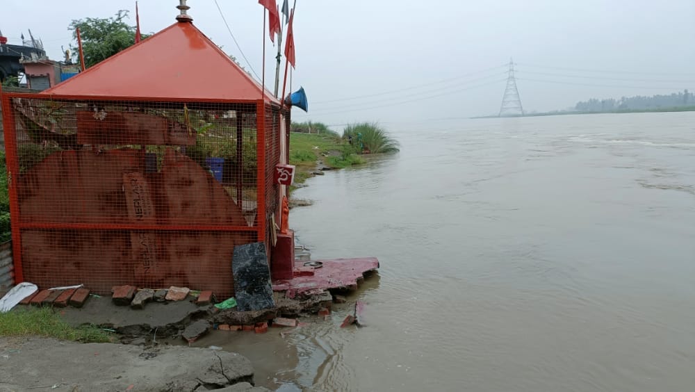 The heartbeat of farmers increased with the water level of Yamuna