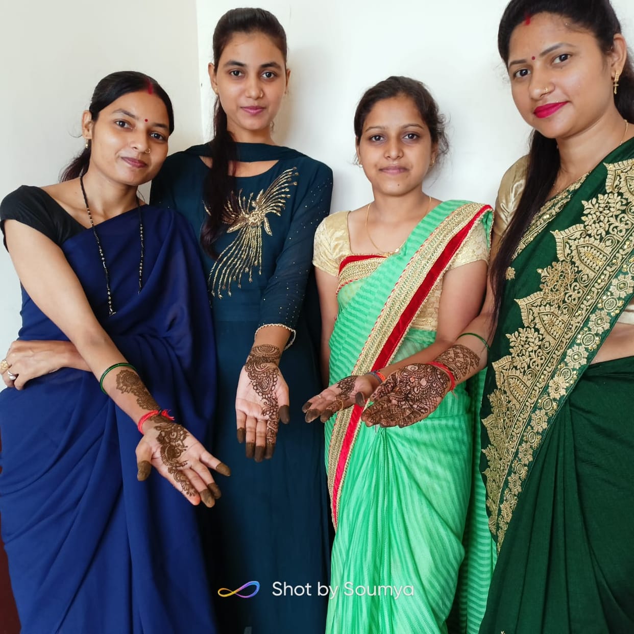 Aakriti, Anya, Shama, Komalpreet won the Mehndi decorations