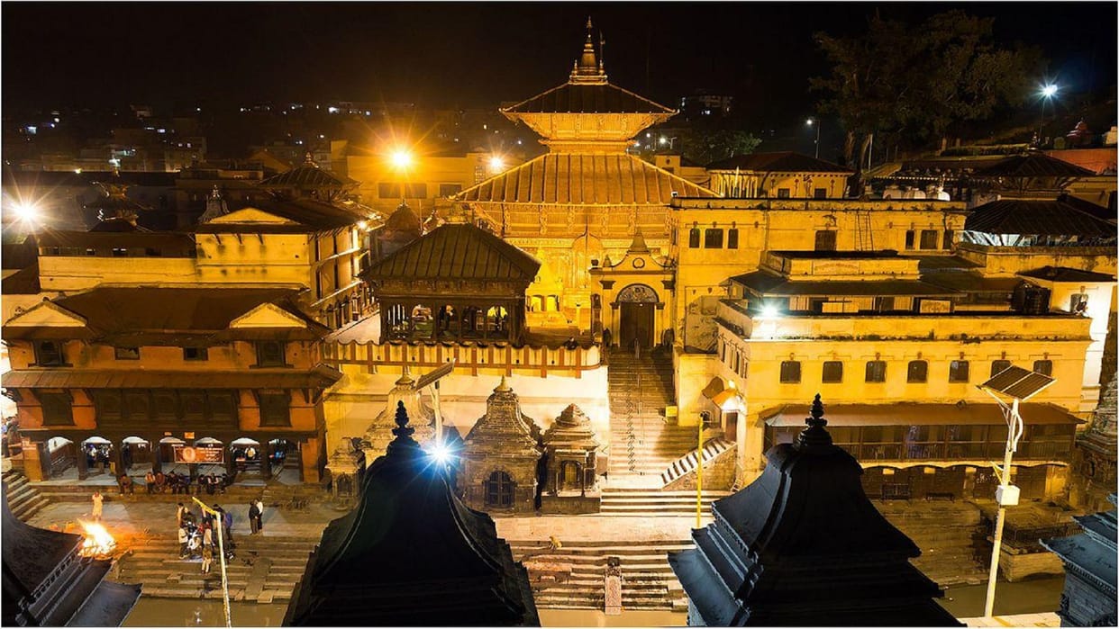 Pashupatinath temple major pilgrimage site for Hindu believed to be part of Kedarnath temple