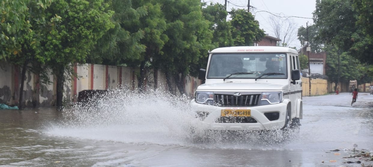 Roads are inundated due to rain, water entered the houses