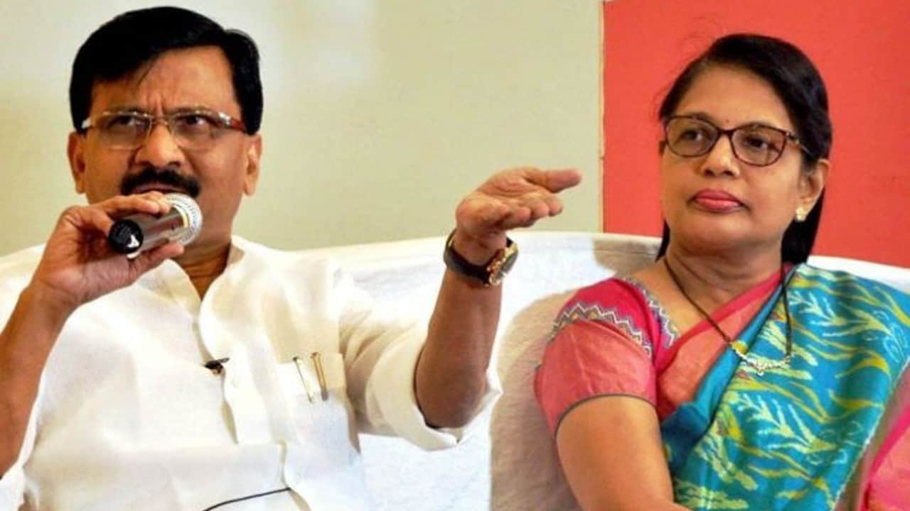 Maharashra: Sanjay Raut's wife is richer than him, from arms to land, know how much wealth they both have?