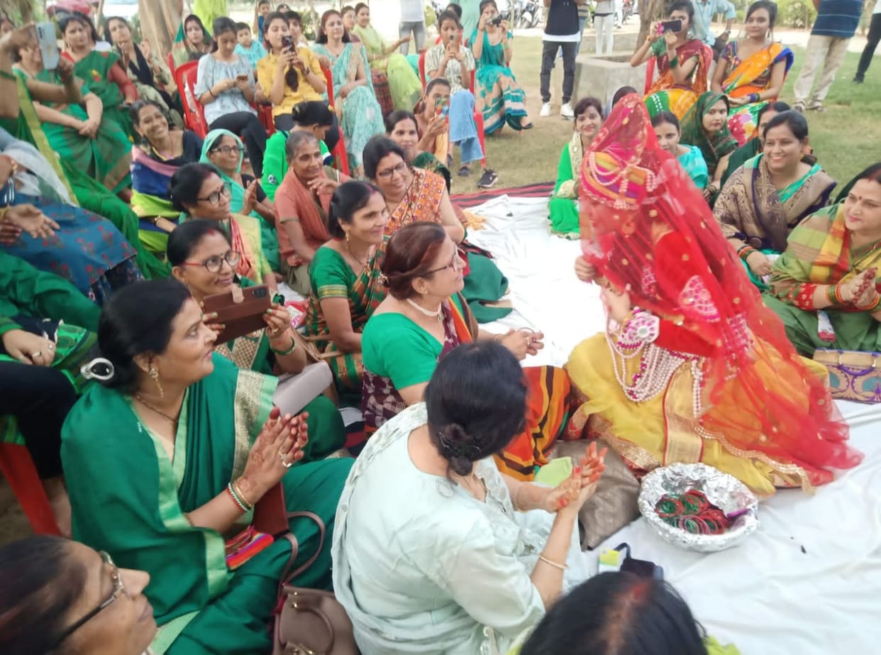 Farrukhabad: Kajri and Sawan songs are celebrated in Pawas festival
