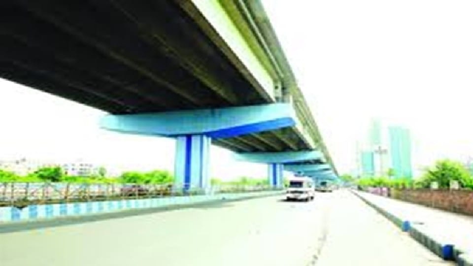 Indore: In disputes before the foundation stone of 350 crore flyover