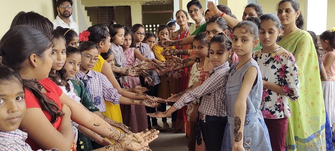 Teejotsav celebrated with gaiety in educational institutions