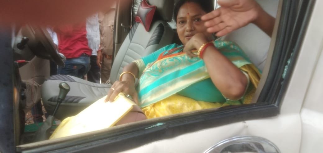 Chitrakoot: Big lapse in security, state General Secretary left narrowly