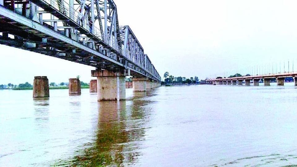 Ganga river water level increased by 25 cm, low flood situation started