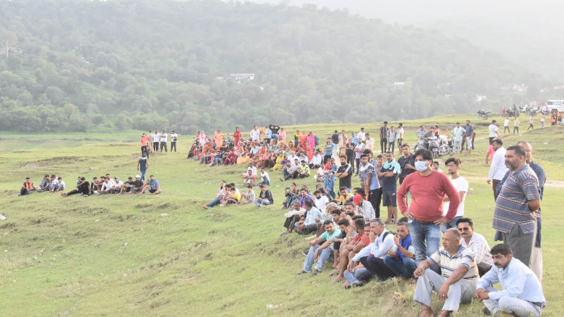 Gobindsagar Lake accident latest news today, in a few minutes friends got immersed in the water