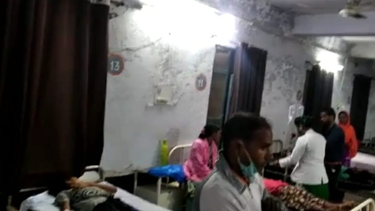 five girl students of Junnardev Eklavya Adarsh School fell ill food poisoning