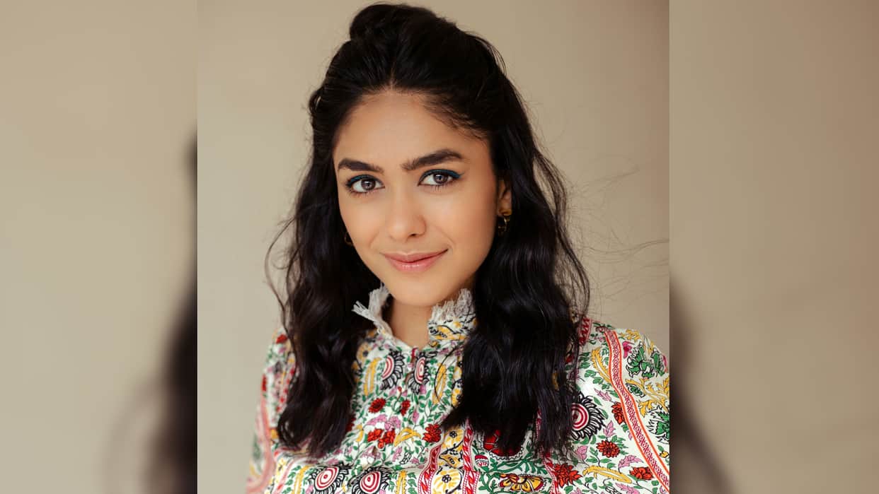 Sita Ramam Actress Mrunal Thakur on Boycott Bollywood Trend, says I believe in good work only