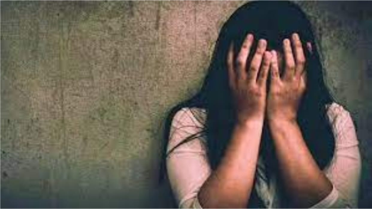 Lucknow News : The girl was forced to talk by her husband