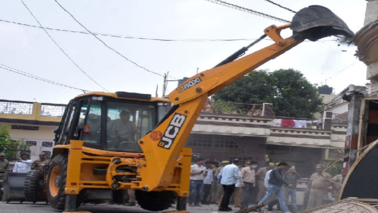 Kanpur: Relief to 10 thousand people of Cantt at present, bulldozers did not run