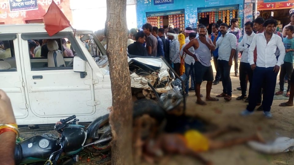 One Dead, three policemen also injured in collision with Yashodhara Raje Scindia's police piloting vehicle