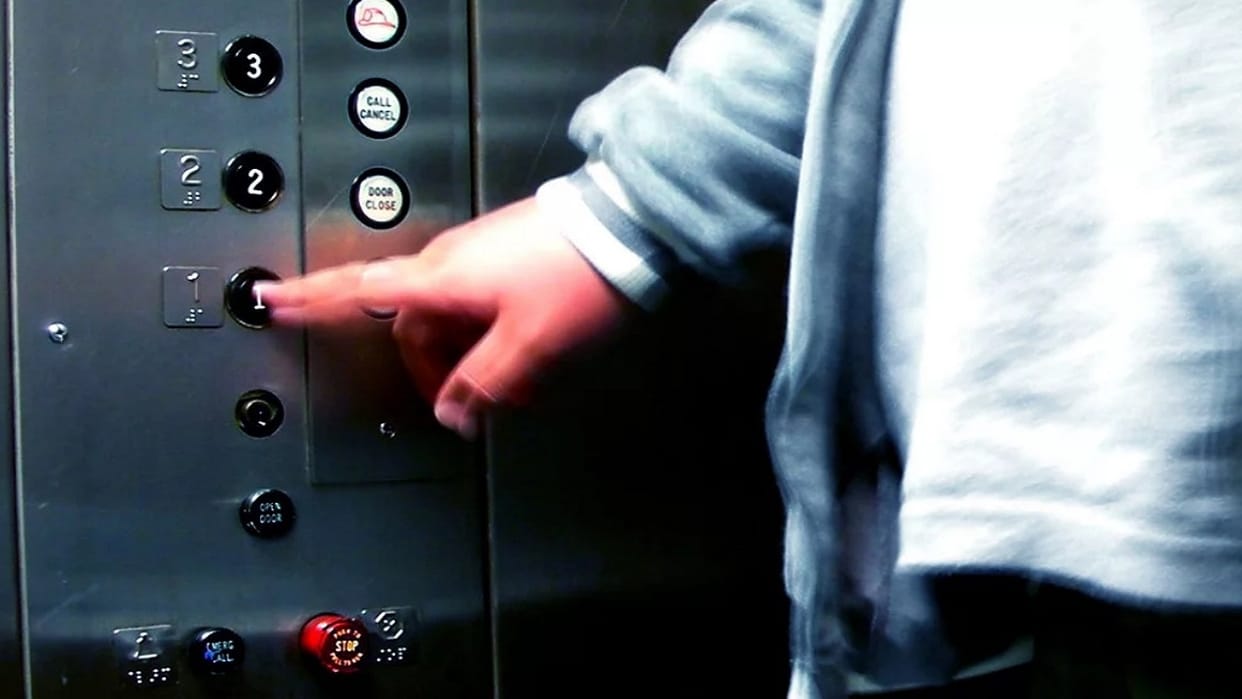A family got stuck in lift due to a fault in lift of Gurugram s Iria Mall