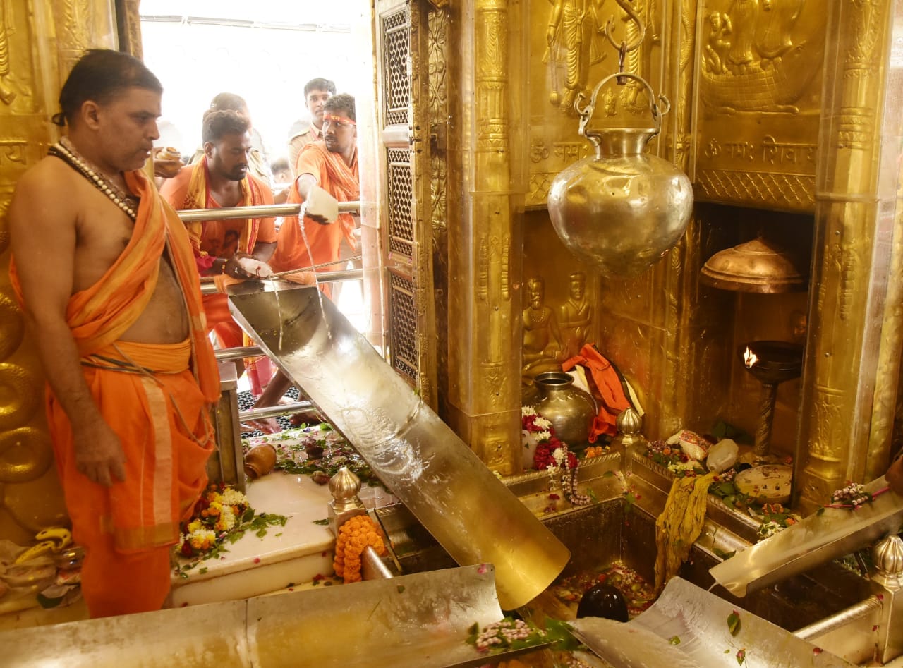 Sawan tisra somwar Kashi Vishwanath Dham new record first time in history such work done