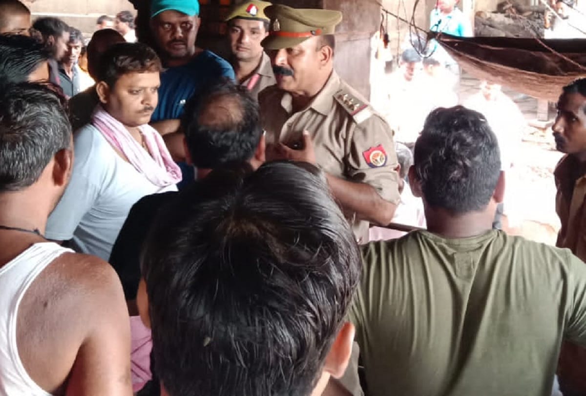 Dom society stopped cremation at Manikarnika Ghat in varanasi after bullying