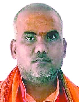 Snake worship gives benefits if there is Kaal Sarp Yoga in the horoscope