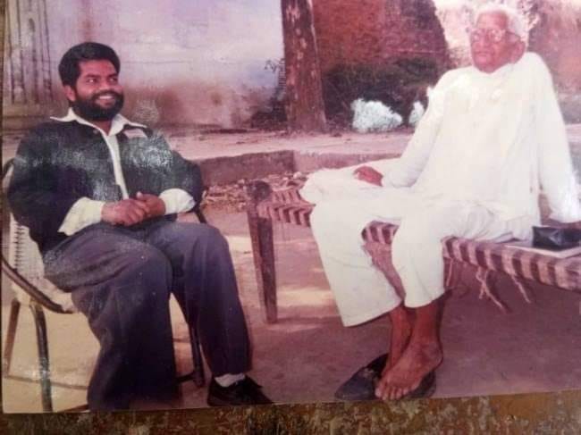 Kunwar Bhagwan Singh had rebelled against the British rule by rejecting the post of Tehsildar.