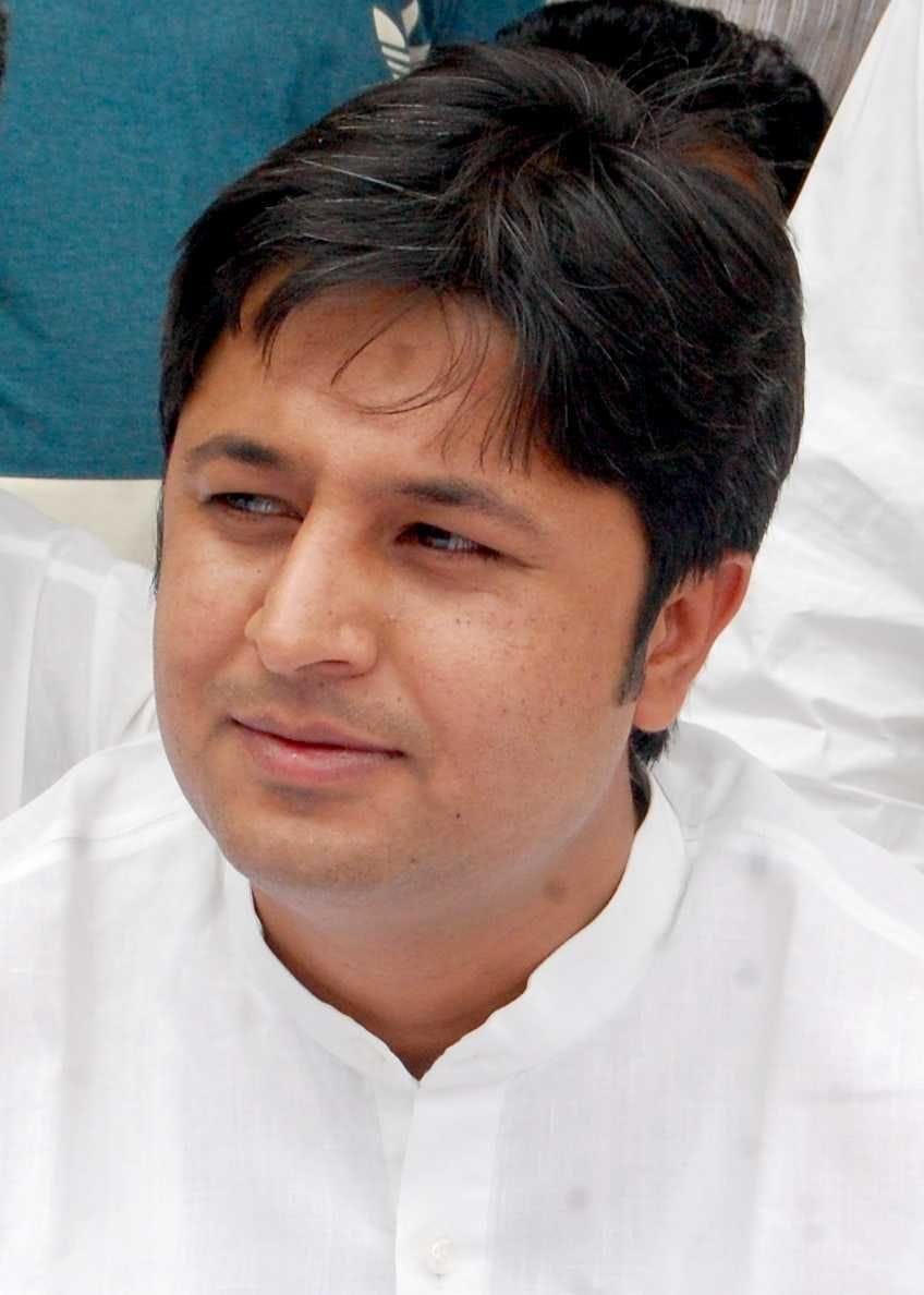 Meerapur RLD MLA Chandan Chauhan corona infected