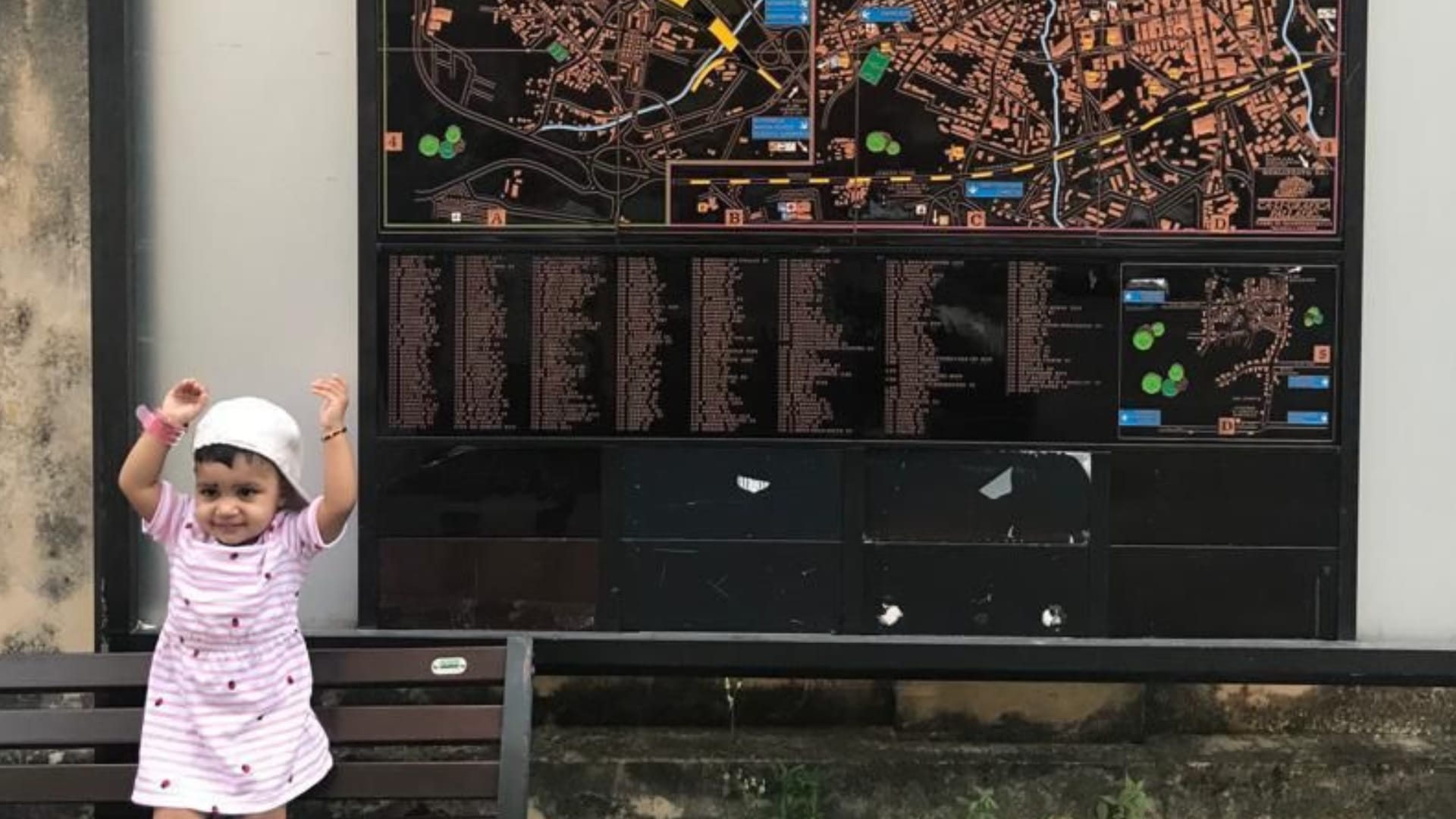 5 year old girl from Gwalior india Book of Records by traveling 44 countries by sea