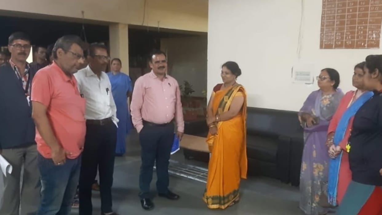 SDM ordered inquiry regarding 5 girl students of Eklavya Vidyalaya falling ill