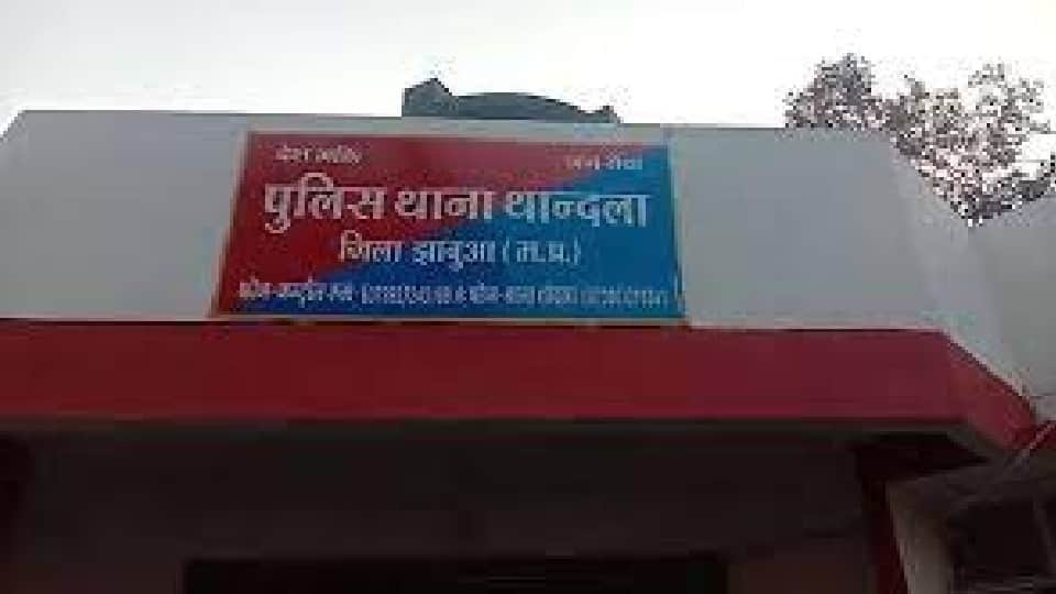 MP: Unknown miscreants vandalize Chandrashekhar Azad's statue in Jhabua, police are scanning CCTV footage