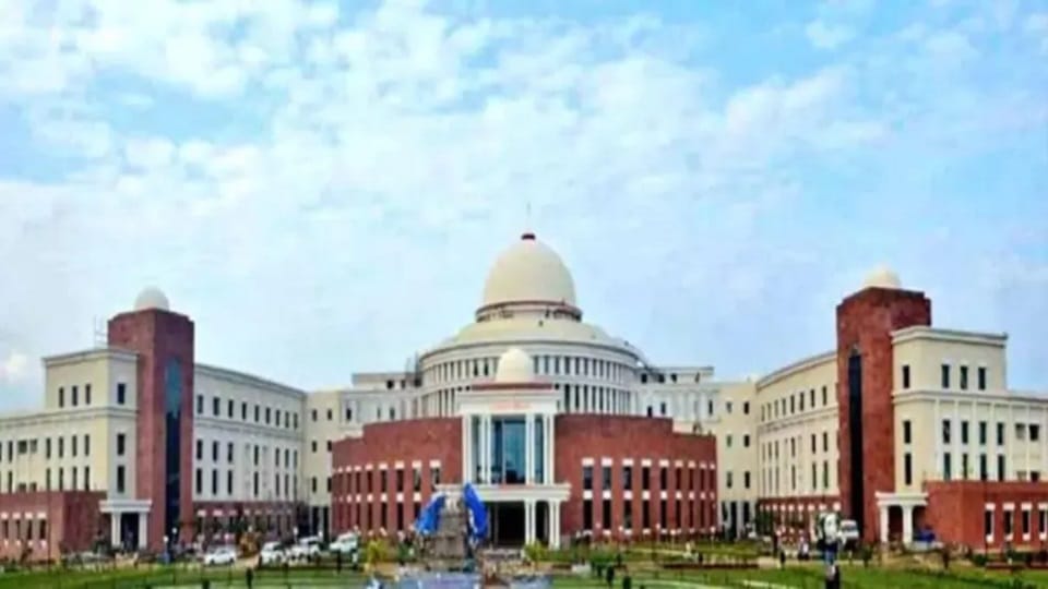 4 BJP MLAs suspended amid noisy scenes in Jharkhand Assembly