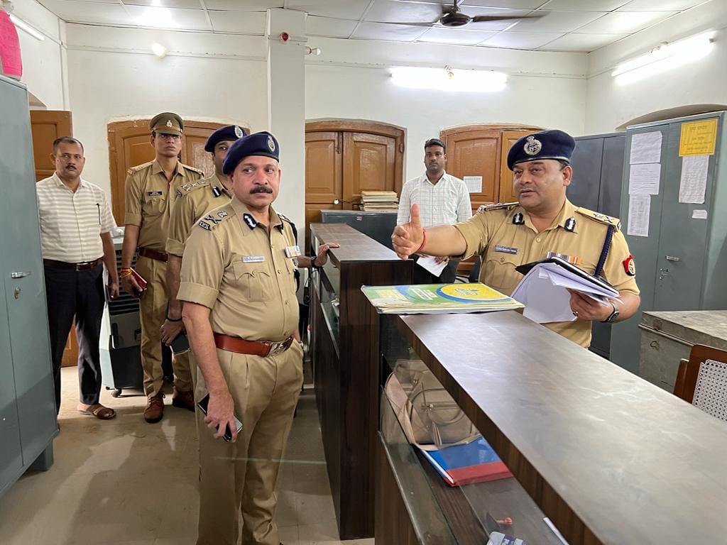 New Police Commissioner Kanpur of BP Jogdand Took Charge, Special blue print to make Kanpur crime free