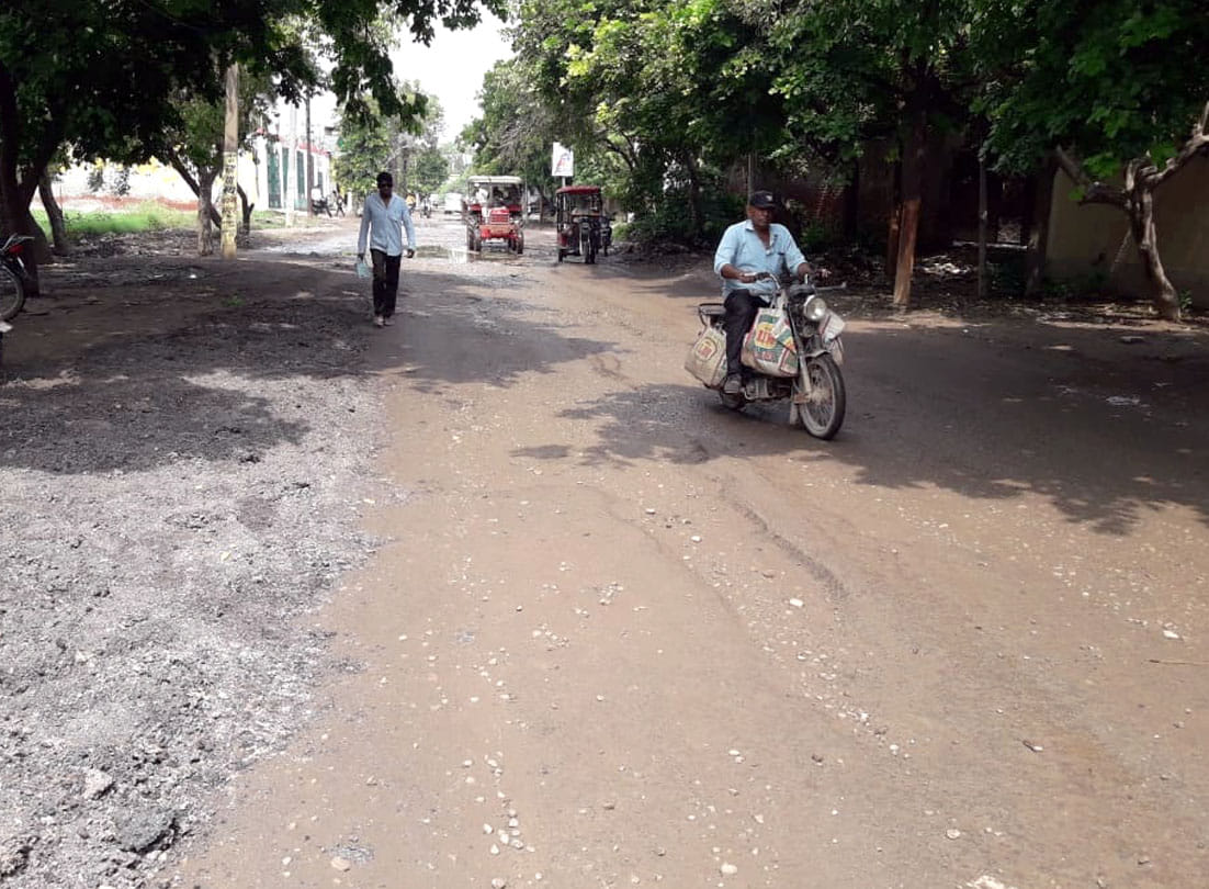Water pumped out on the school road