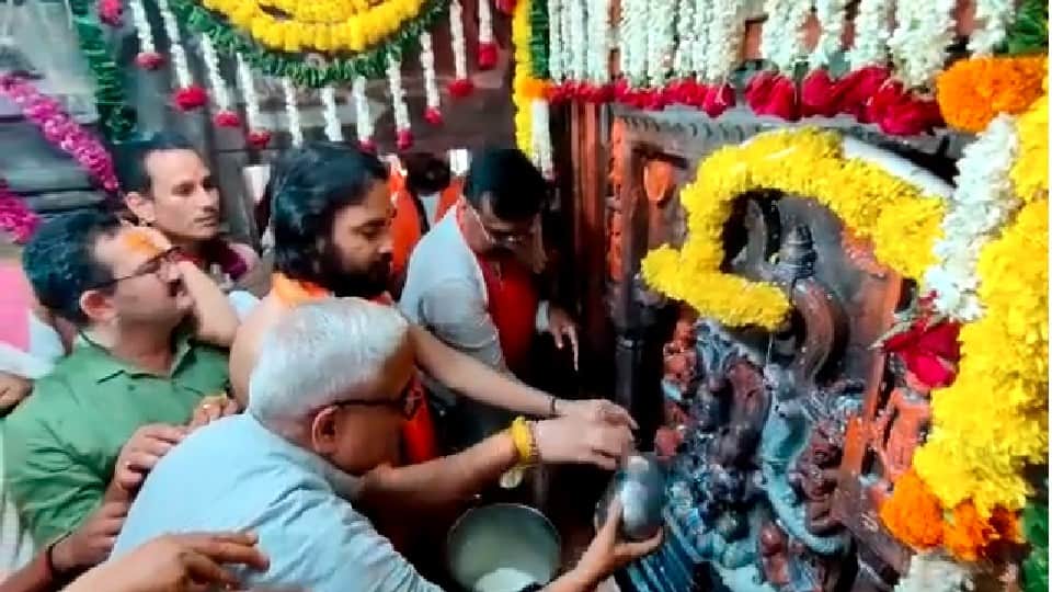 Nag Panchami 2022: Ujjain Nagchandreshwar Mandir Doors Opened for Till Tonight Nageshwar Mandir Darshan Here
