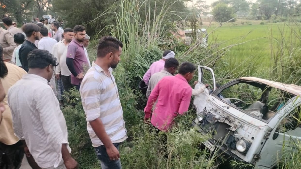 Two people have died in road accident in Muzaffarnagar district