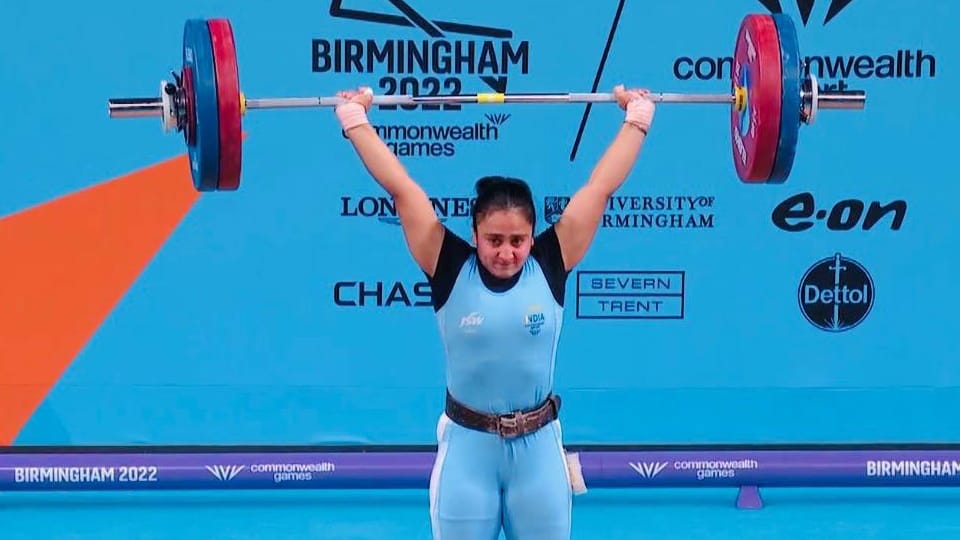 Punjab government announced Rs 40 lakh to Weightlifter Harjinder Kaur on her win in commonwealth games