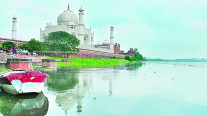 re-hearing in the mining case behind the Taj agra