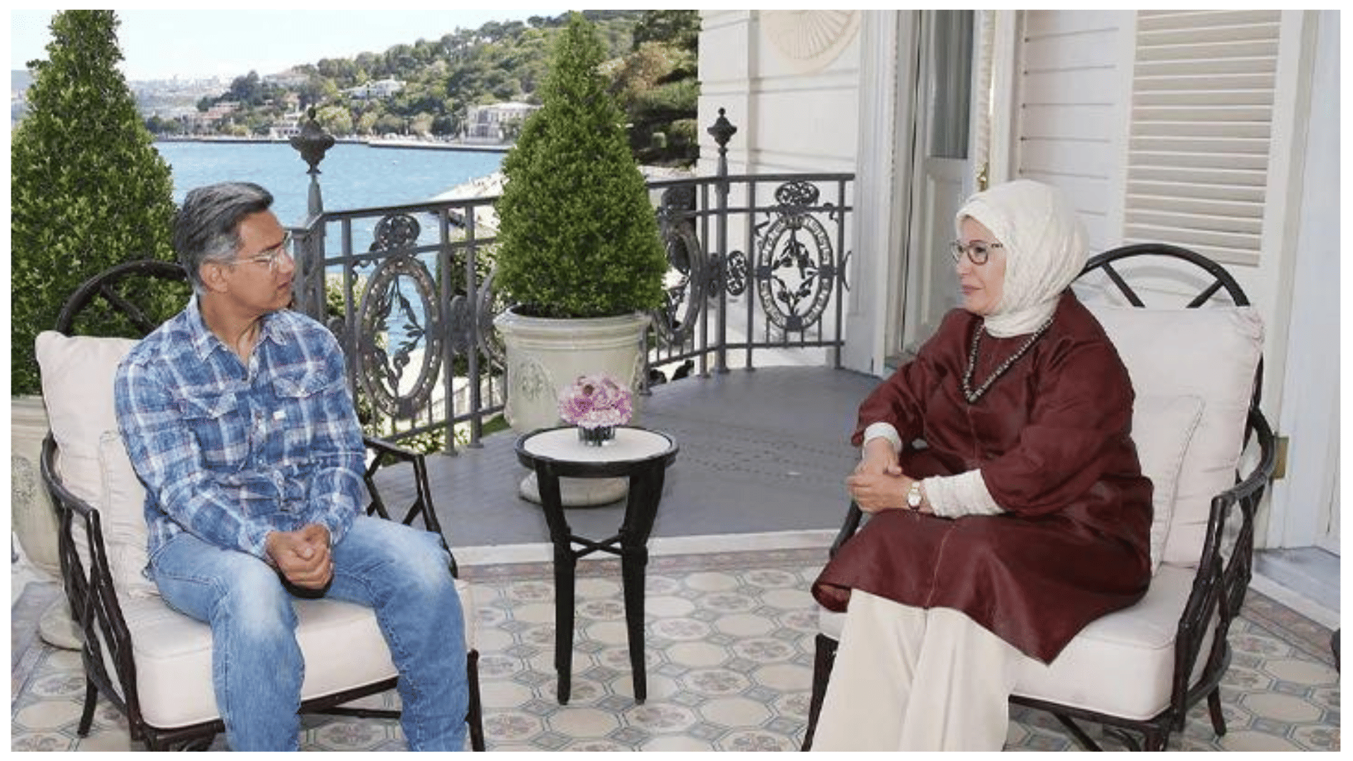 Boycott Laal Singh Chaddha: Controversy When Aamir Khan Met Turkish First Lady Emin Erdogan During Shoot